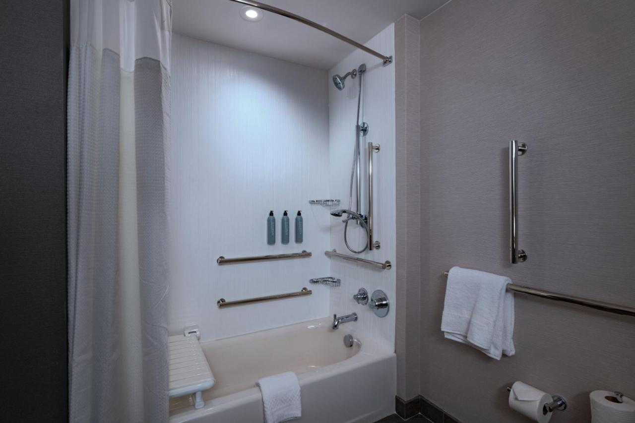 Hotel Courtyard By Marriott North, Air Force Academy 3*